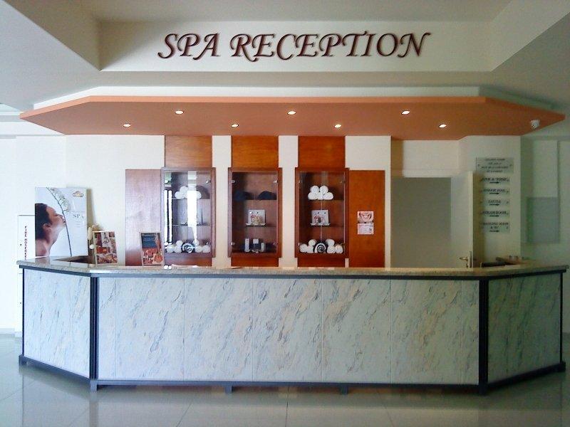 Royal Blue Hotel & Spa Geroskipou 外观 照片