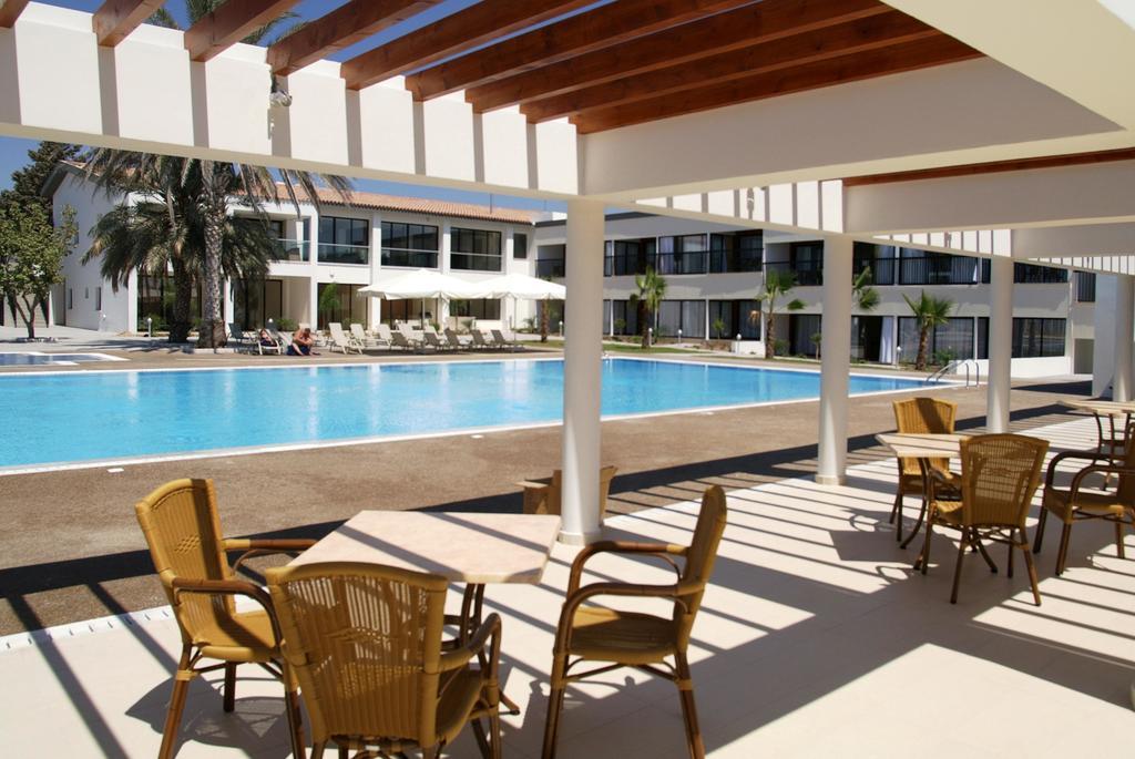 Royal Blue Hotel & Spa Geroskipou 外观 照片