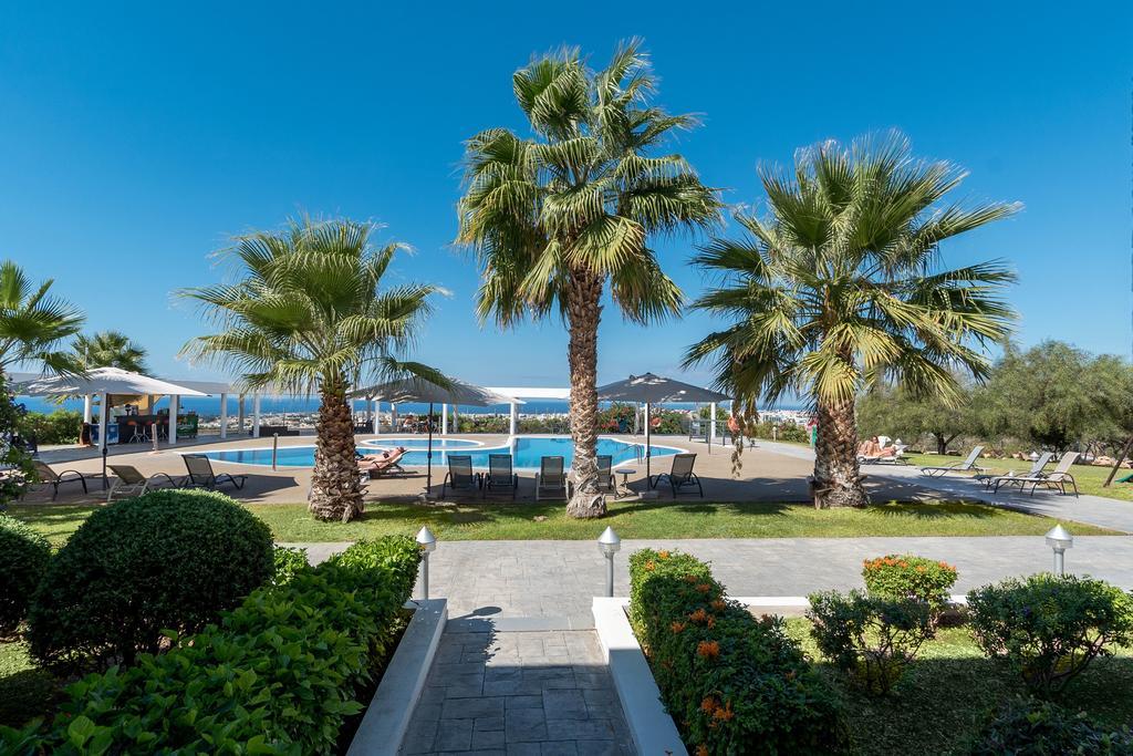 Royal Blue Hotel & Spa Geroskipou 外观 照片